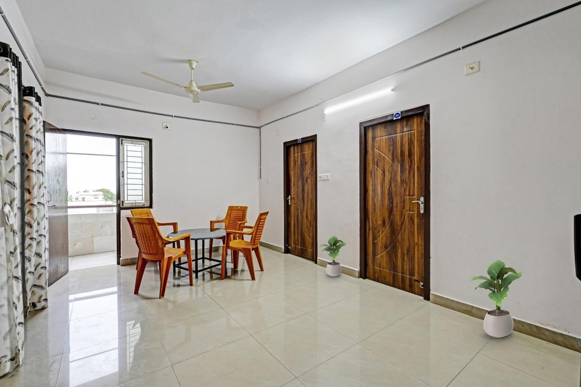 Kākināda Hotel O Coastal Inn Luxury Service Apartments מראה חיצוני תמונה